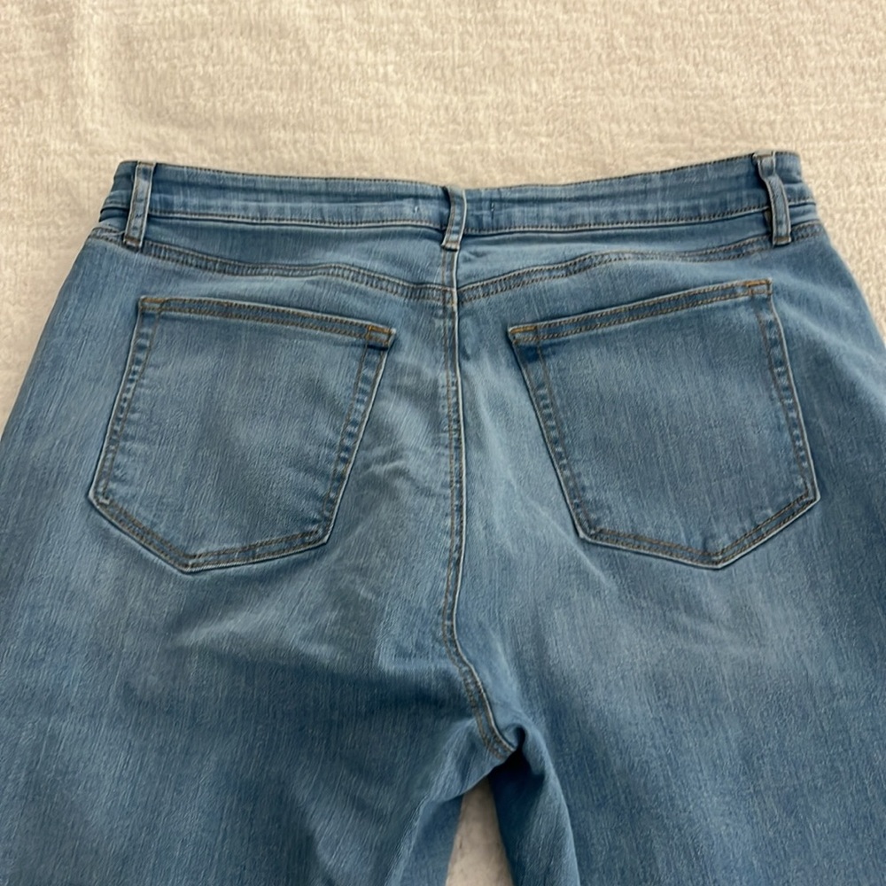 Loft the Kick Crop - size 14 - Picture 4 of 6